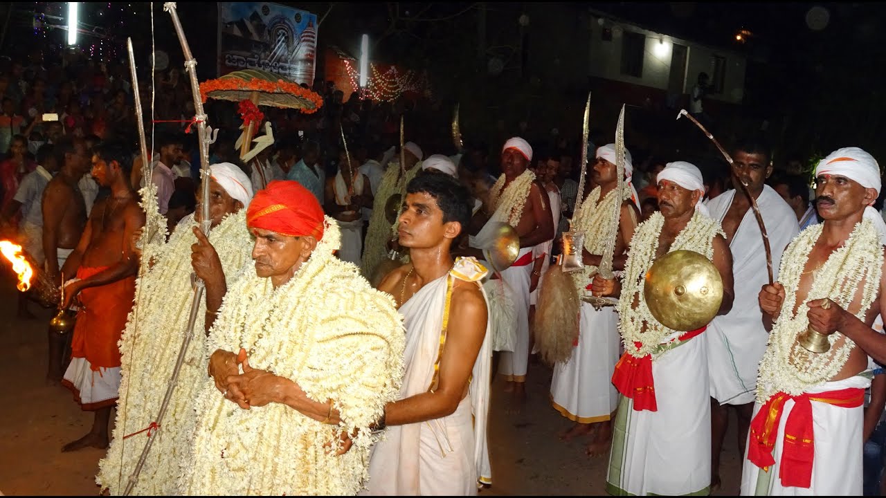 ಶ್ರೀ ಉಳ್ಳಾಲ್ತಿ-ಮಹಾಲಿಂಗೇಶ್ವರ ಭೇಟಿ, ಪುತ್ತೂರು| Ullalthi-Mahalingeshwara Bheti, Puttur