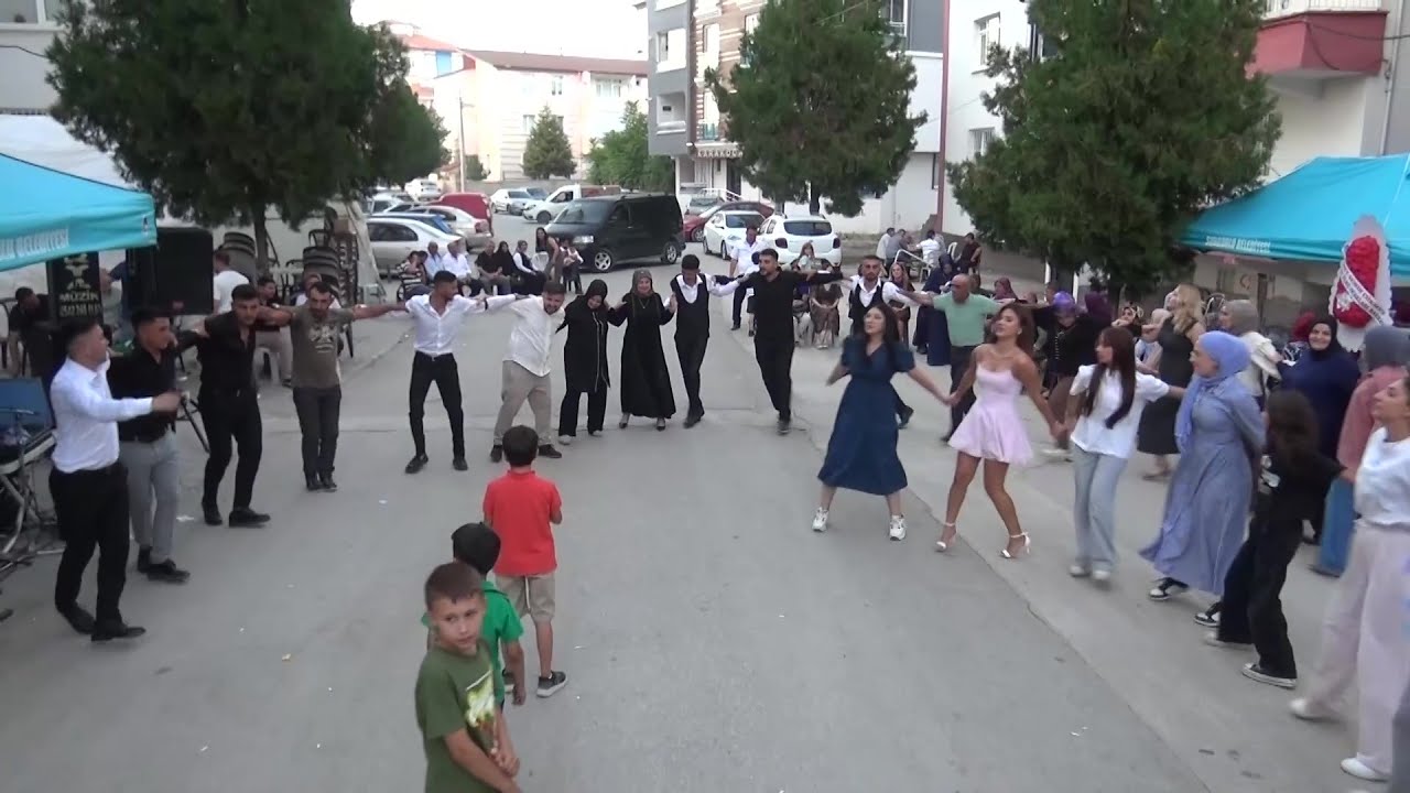 FİLİZ İLE ŞAKİR İN DÜĞÜN MERASİMİ-PART2