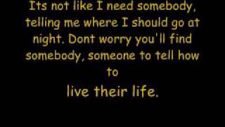 The Veronicas - Everything Im Not - Lyrics.wmv