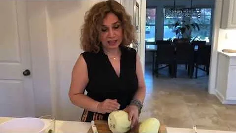 Making Bademjoon Stue (Lamb Stew) in Deborah's Kit...