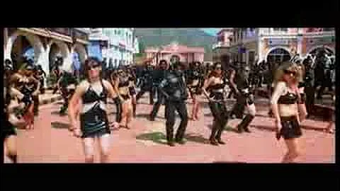 Golmaal Returns Tha Karke Song Promo