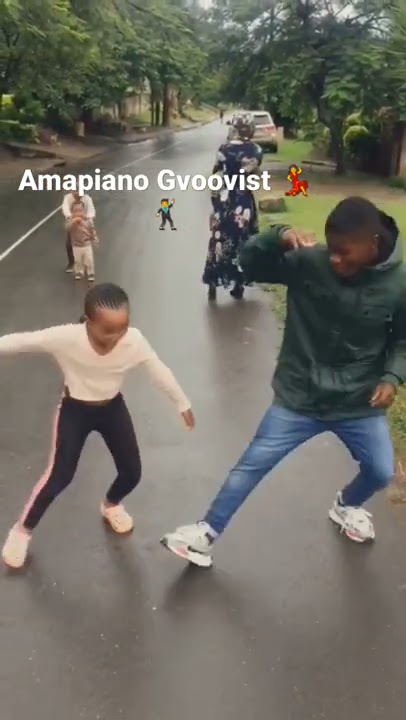 Simmy - Ngihamba Nawe ft. Sino Msolo