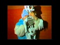 1989 BBC NEWS INFLATABLE BANANAS AT MAN CITY