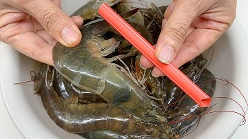 Remove SHRIMP VEIN in Just 5 Seconds with a Straw!