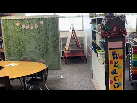 asmr around the resource classroom 🎄🎒 - YouTube