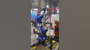 On-site debugging of our linear track synchronizing with Yaskawa robot applied to welding.