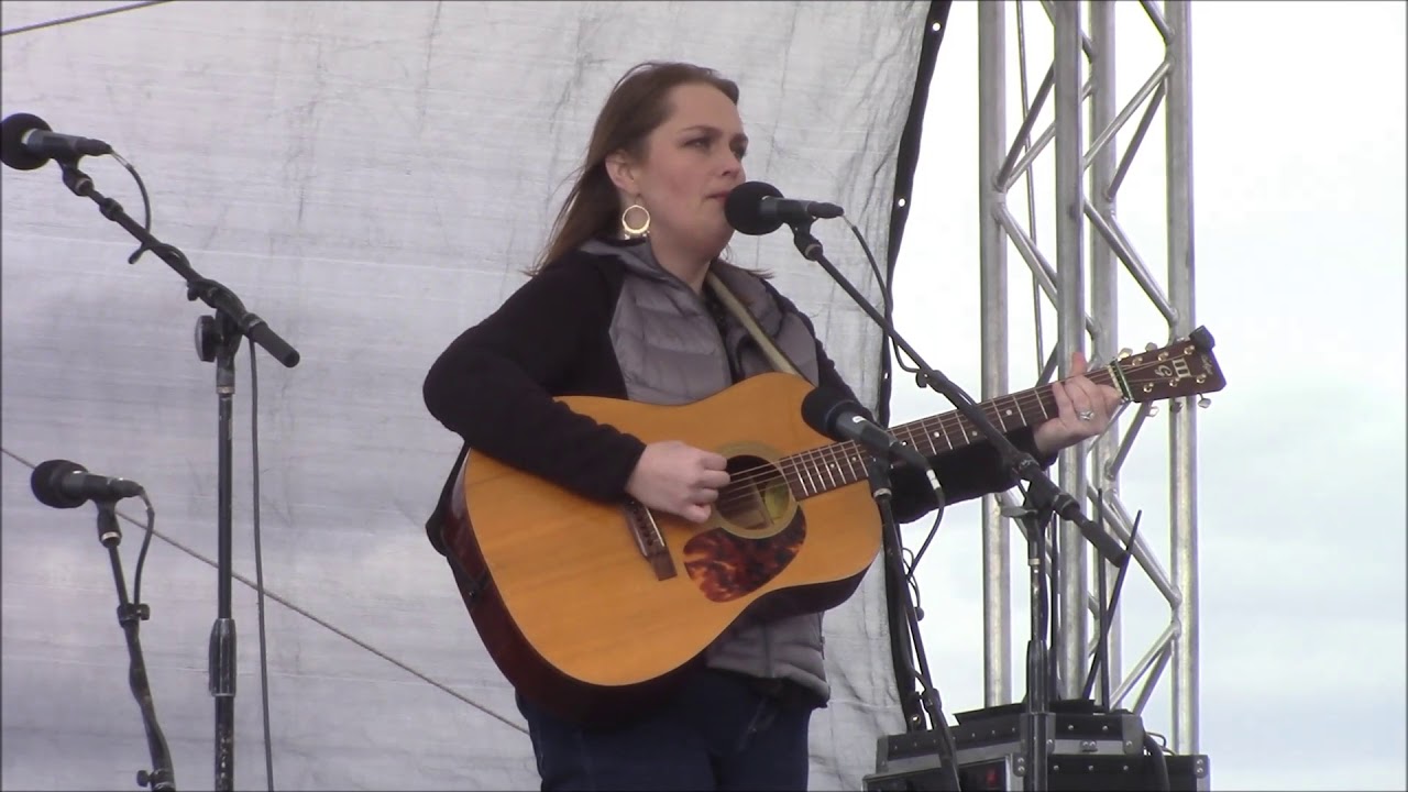 MARK PHILLIPS & IIIrd GENERATION BLUEGRASS @ Blythe Bluegrass Festival "THE FARMER'S DAUGHTER"