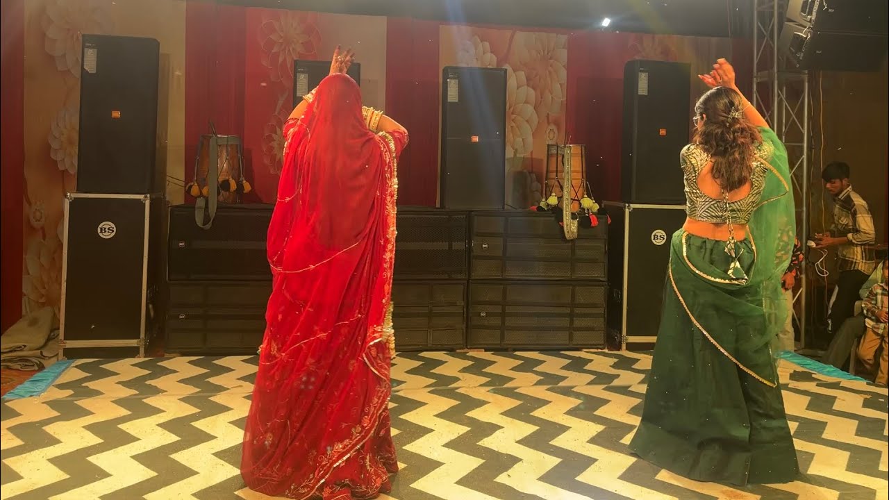 Wedding mashup dance in Rajasthani poshak| bridesmaid shandaar dance|