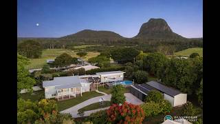 'Four Winds' A Private Distinctive Dual-Living Acreage