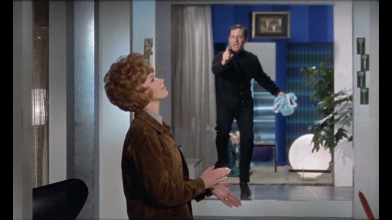 Just Like A Woman (1967) - Scilla's packing her bags