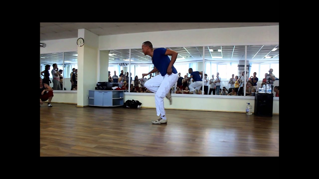 Alberto Valdes — Columbia