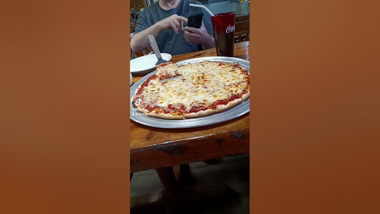Pizza Man Superior Wi #zenonsfoodblog - YouTube