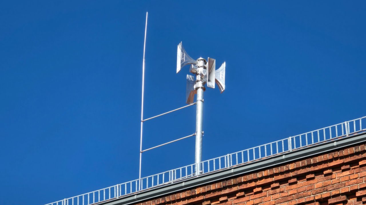 Sirenenprobe Brandenburg mit der neuen Digitex DSE Sirene auf der Schule in der Kleine Gartenstraße 