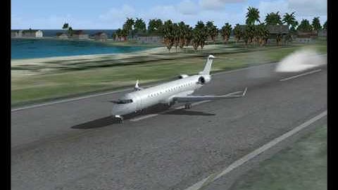 FSX Landing a Bombradier CRJ700 (Showing different Views)