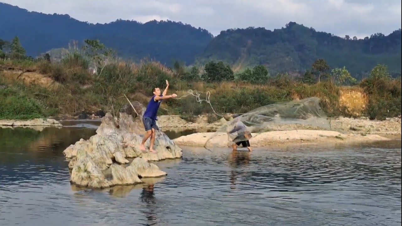 Sâu một năm chở lai suối làng má săn cá tục