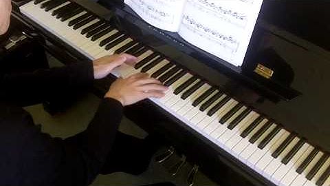 Bastien Intermediate Multi-Key Solos 3 No.8b Theme and Variations 2 (P.19)
