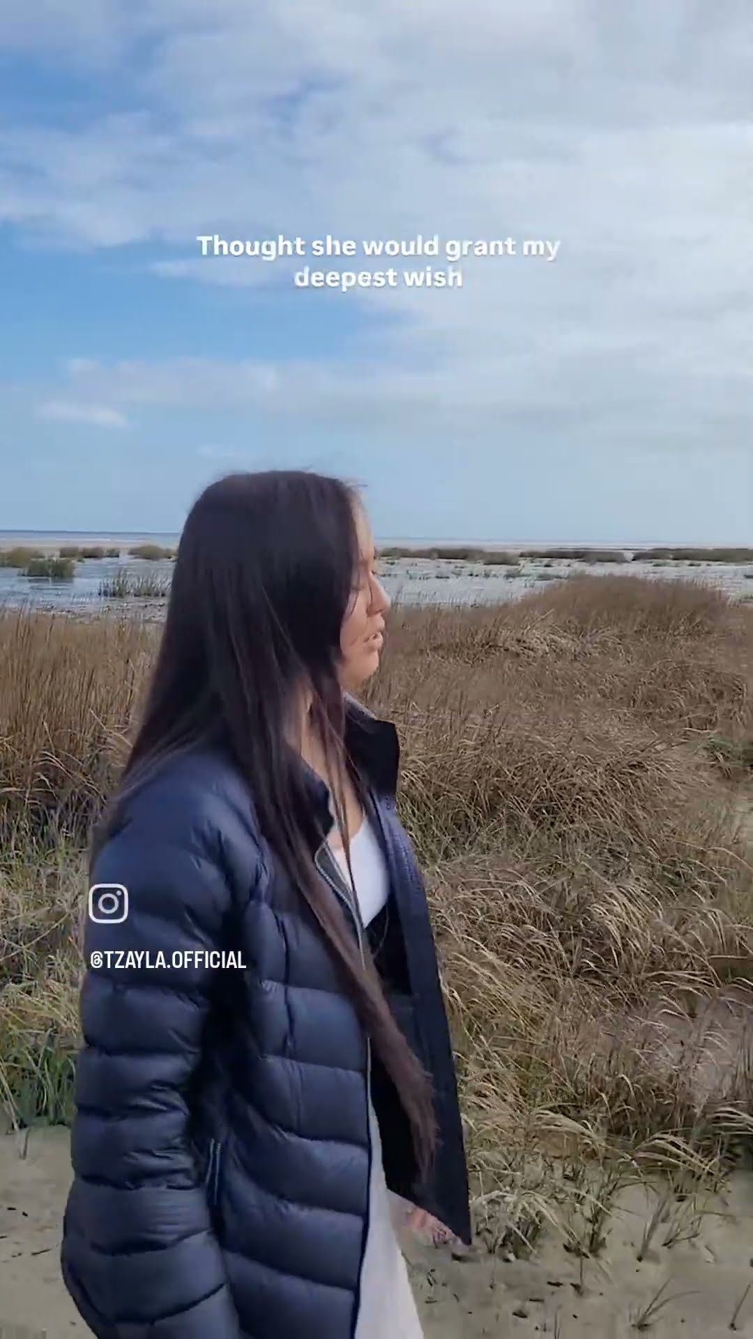 Anyone else agree they should add this song to the soundtrack? ?‍♀️??tzayla.com #tzayla