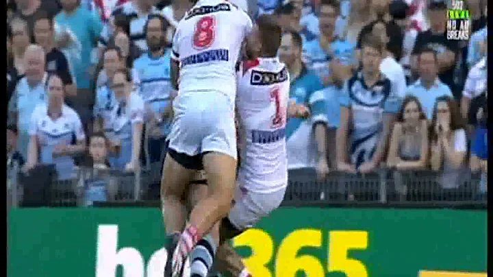 Russell Packer Cracks Josh Dugan Cronulla Sharks V...