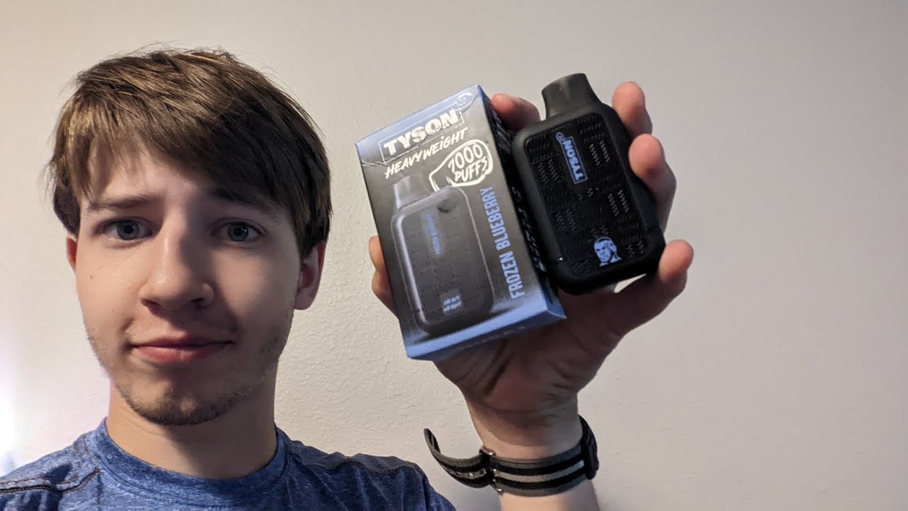 Mike Tyson Disposable Vape Review: Frozen Blueberry 🥶🫐