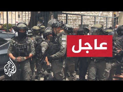 عاجل| شرطة الاحتلال تحاصر المستشفى حيث يسجى جثمان الشهيدة شيرين أبو عاقلة
