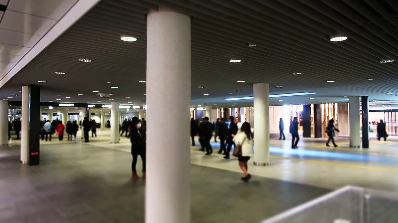 札幌駅前通地下歩行空間 チ カ ホ 札幌駅と大通駅を結ぶ楽しめる地下空間 札幌 大通公園 観光 旅行情報ガイド サポカン