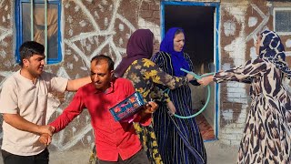 “Leave My Husband Alone!” Fatemeh Confronts Elham.