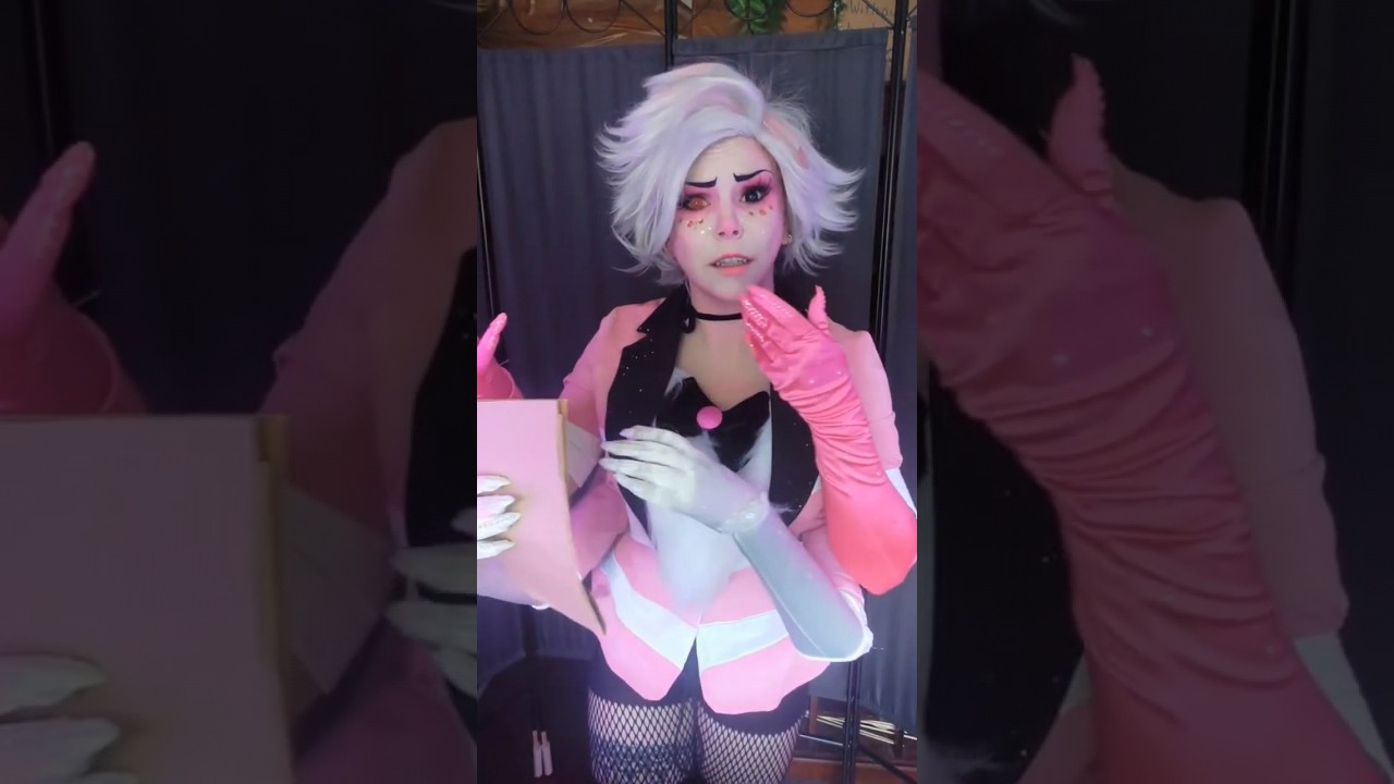 Having four working arms makes cosplay so much fun. (Angeldust from Hazbin Hotel)