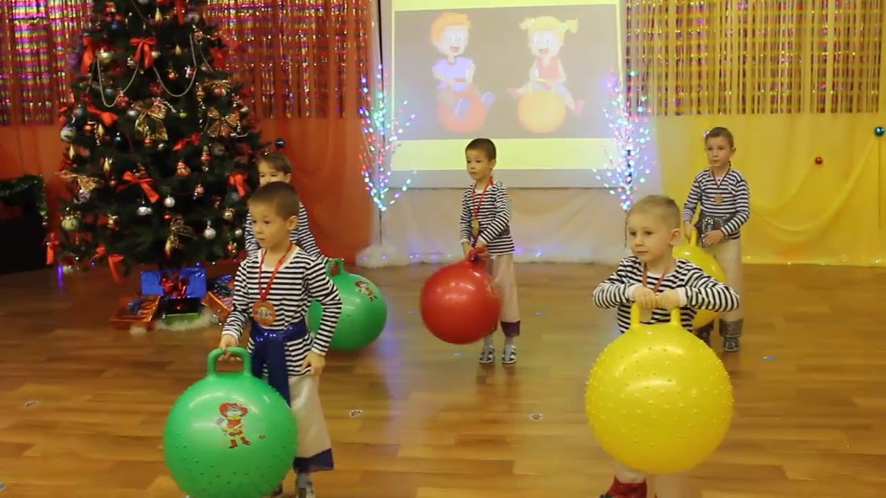 Праздник Новогодний В Средней