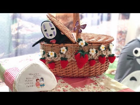いちごをカゴバッグに付けてみた☆ - YouTube