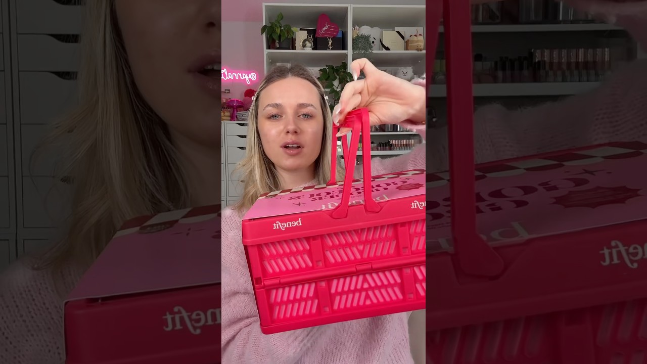 BENEFIT ADVENT CALENDAR 💗✨