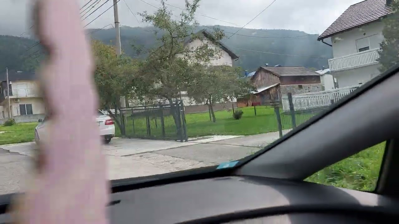 قرية جميلة جدا في البوسنة 