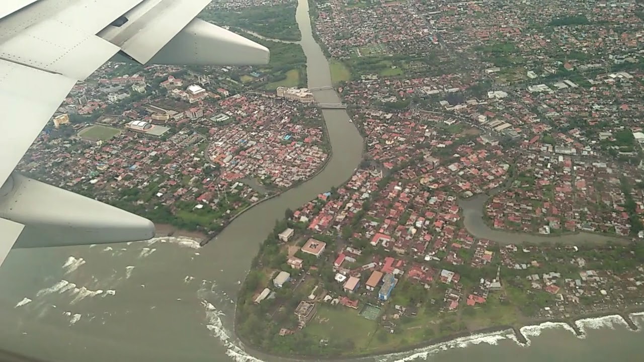 Pemandangan Kota Padang Dari Atas Pesawat Youtube