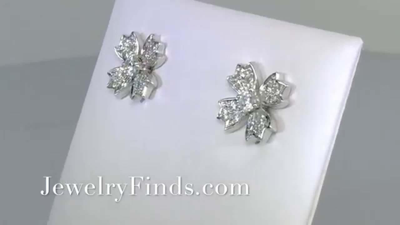 Estate Tiffany Co 70ct T W Diamond Floret Snowflake Stud Earrings Platinum Estate Tiffany Co 70ct T W Diamond Floret Snowflake Stud Earrings Platinum