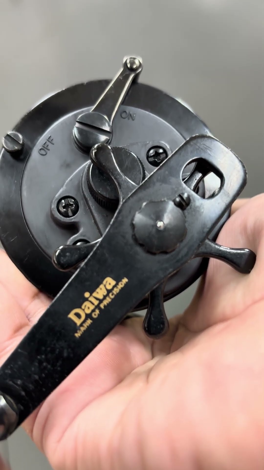 Daiwa sealine magservo ss50 - YouTube