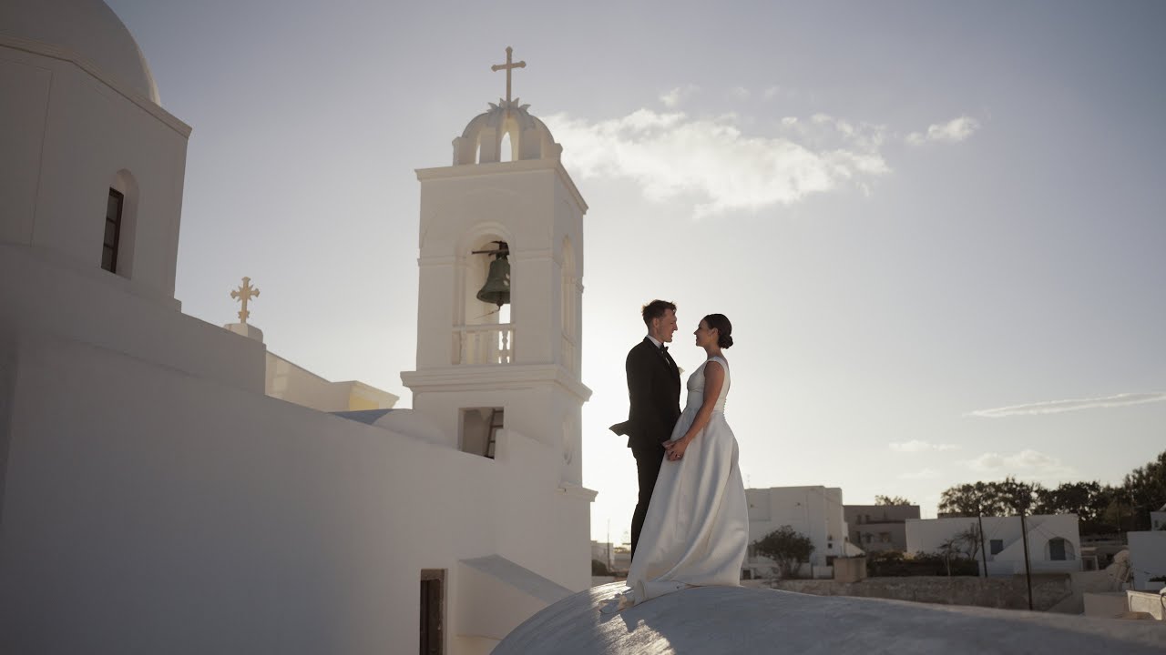 Ally & Jack Beautiful Wedding in Santorini