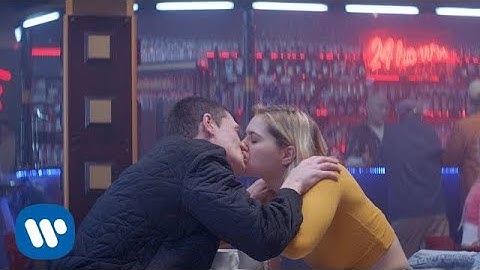 SYNAPSON - Hide Away (feat. Holly) (Official Music Video)