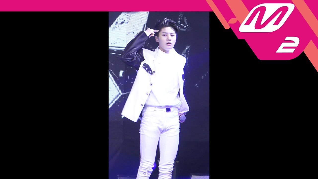 [MPD직캠] 스트레이 키즈 아이엔 직캠 'MIRROR' (Stray Kids I.N FanCam) | @MCOUNTDOWN_2018.4.26