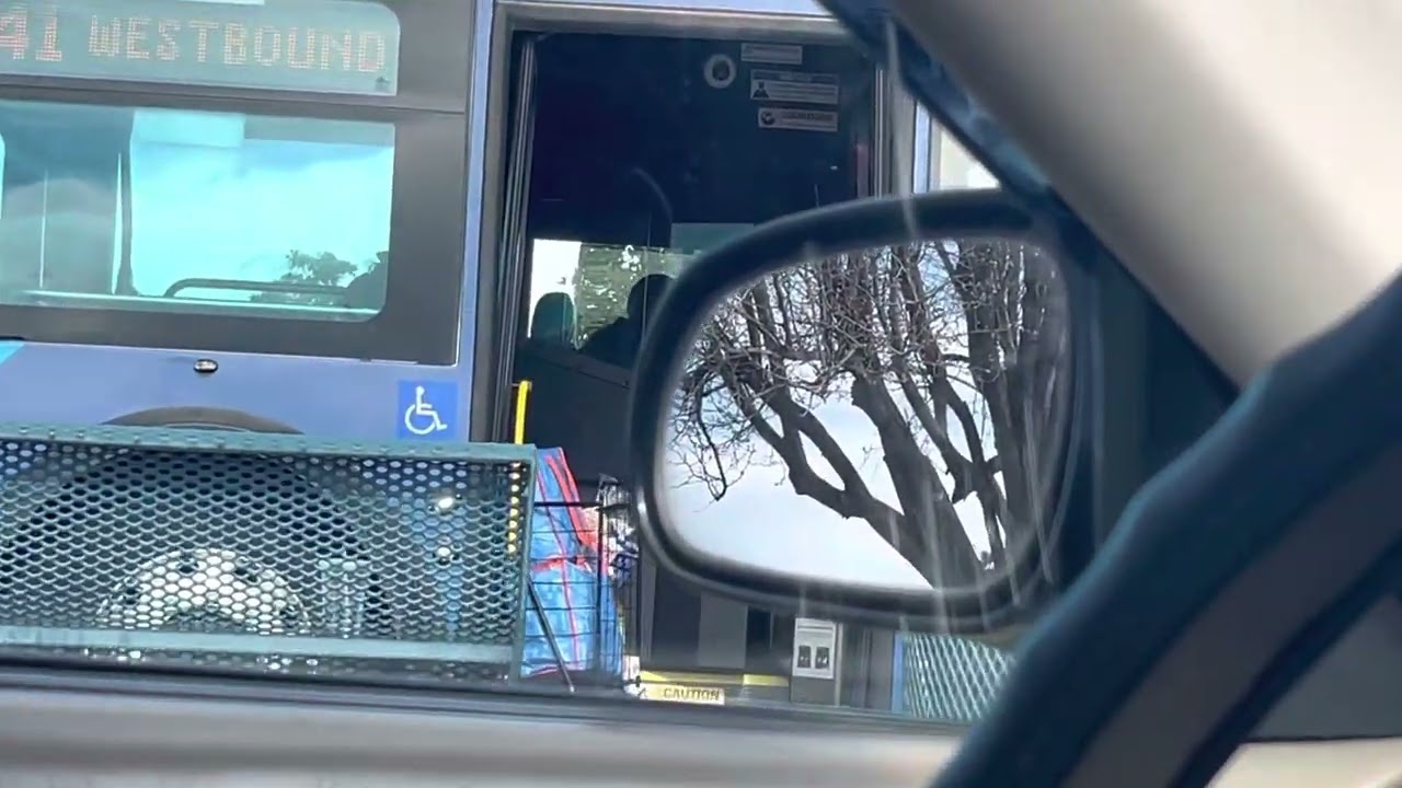 Fax electric bus 2205!! Leaving the bus stop on route 41