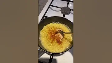 اندومي بدون اضافات 