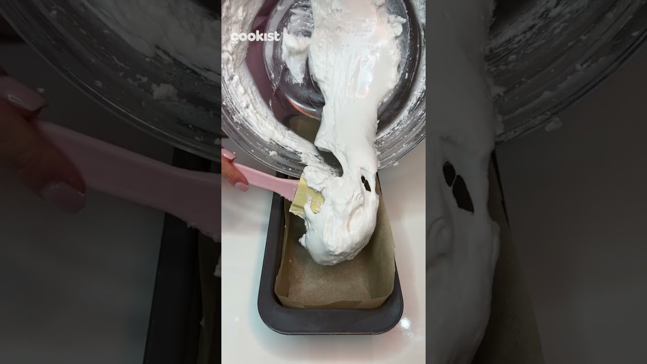 These coconut marshmallows only need 3 ingredients!