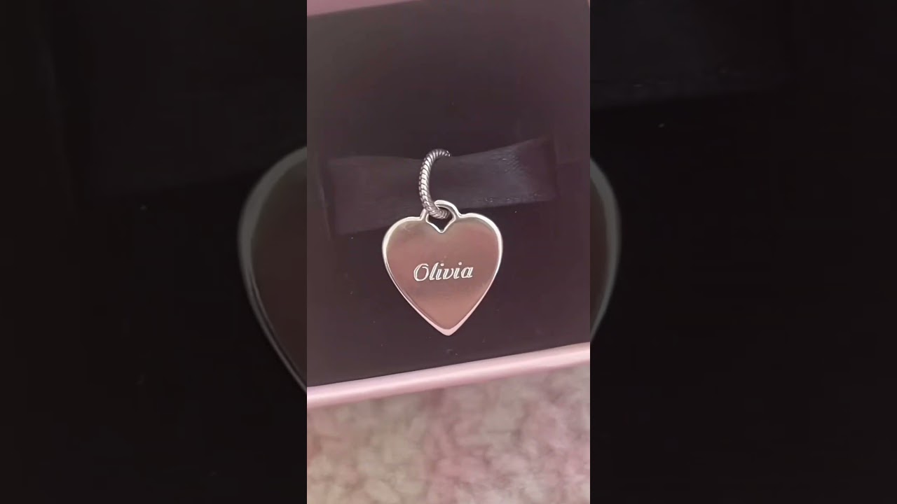 Priscilla’s Heart Necklace 🤍🎀 