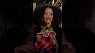 Chase Infiniti shows off her San Photocard in a TEEZ-MON Monny Photocard Holder #에이티즈 #ATEEZ #エイティーズ