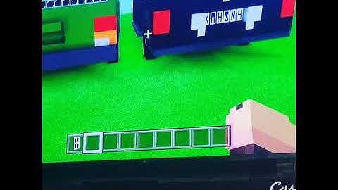 2004 Lincoln Navigator From Are We There Yet in Minecraft.