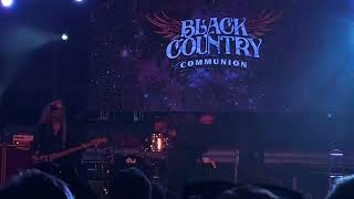 Black Country Communion - Mistreated