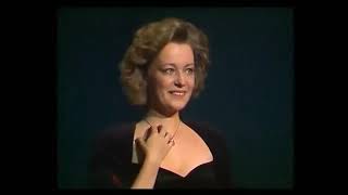 Victor Borge & Michala Petri - Part 33 (Nederlands/Dutch ondertiteld) - Czardas by Monti