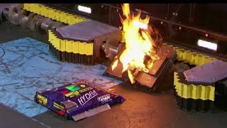 Hydra vs Gruff!!  BATTLEBOTS. D2R.