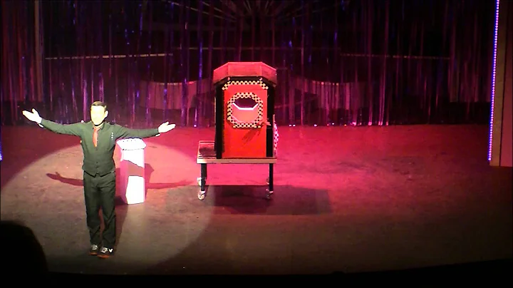 Richie Austin International comedy magician