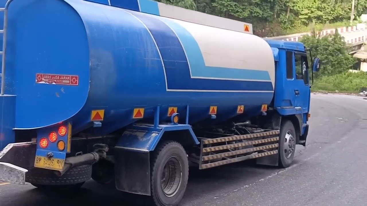 L3oo oleng oleng saat nanjak karena muatan lebih ditanjakan kedabuhan