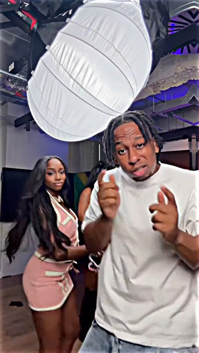 Uglyandz - Heyfever Hachuu (Live Performance)