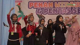 penampilan kelas 3b (drama musikalisasi palestina)